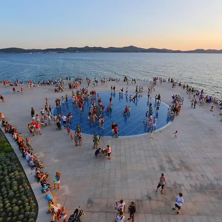Rustica With Exclusive Use Of The Pool-ground Floor * Ζαντάρ